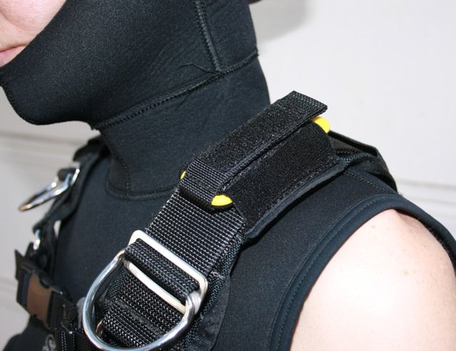 FlexiShoulder Pouch2